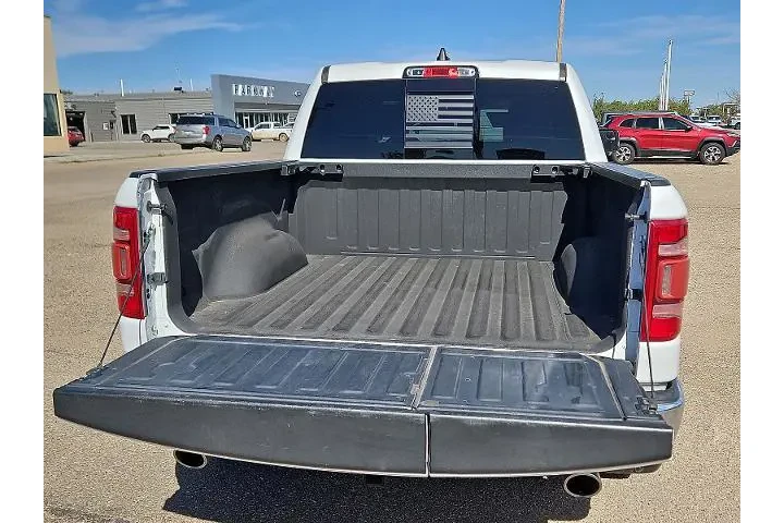 $36925 : Ram 1500 2021 4x4 Limited Lo image 8