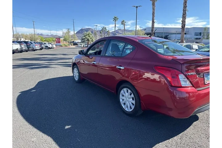 $9984 : Nissan Versa 2017 1.6 S 4dr image 10