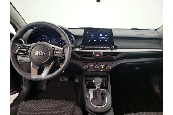 $15998 : Kia Forte 2020 LXS 4dr Sedan image 9