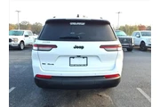 $29823 : Jeep Grand Cherokee L 2023 4 thumbnail