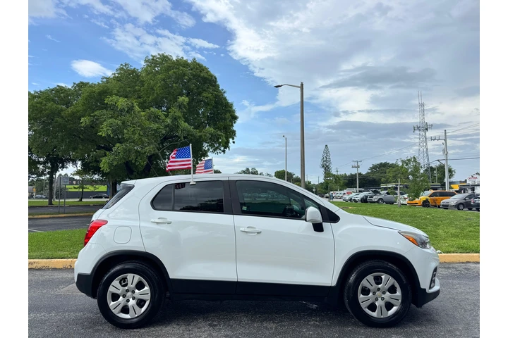 $5950 : 🚙 2018 CHEVROLET TRAX 🚙 CASH image 4