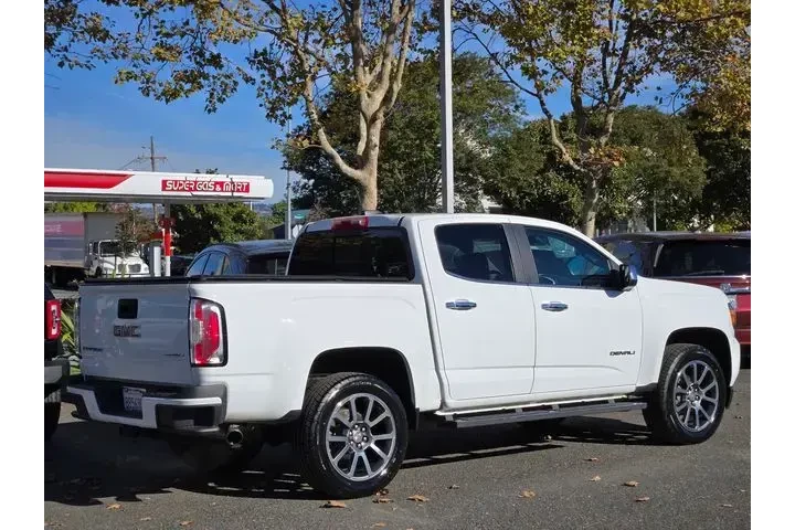 $30795 : GMC Canyon 2019 4x4 Denali 4 image 9