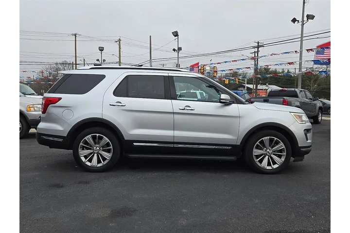 $19900 : 2018 Explorer Limited 4WD image 7