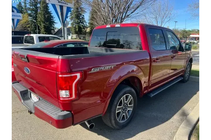 $25988 : Ford F-150 2015 4x2 XLT 4dr image 9