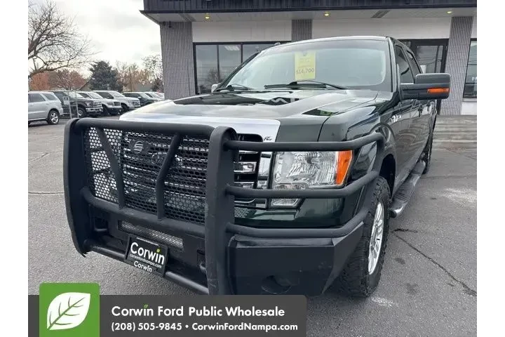 $14400 : Ford F-150 2013 4x4 XL 4dr S image 1