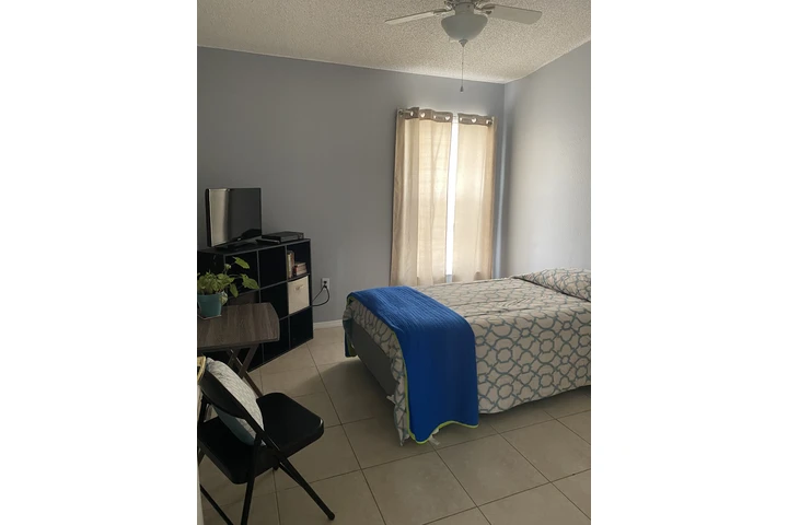 $650 : Habitación amoblada image 5