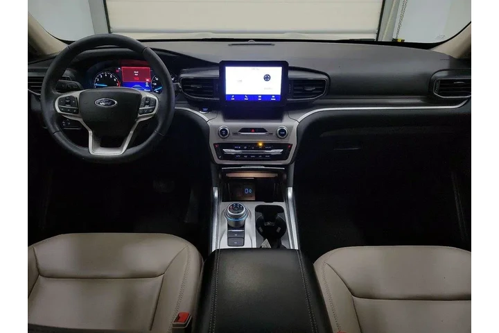 $27998 : Ford Explorer 2022 XLT 4dr S image 9