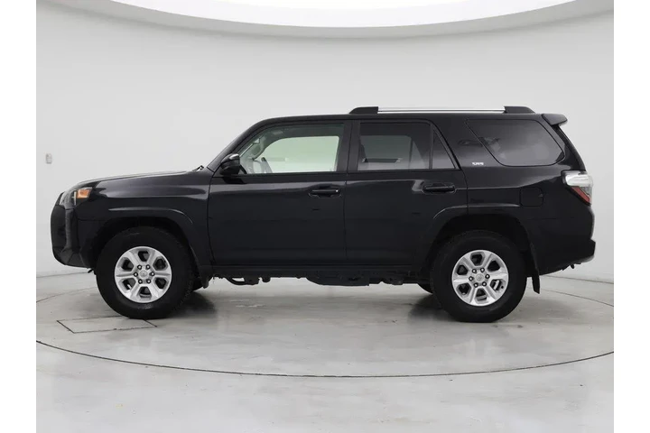 $30998 : Toyota 4Runner 2022 4x2 SR5 image 3