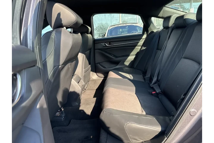 $16995 : Honda Accord 2018 Sport 4dr image 8