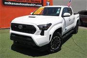 2024 TOYOTA TACOMA BASE en Salinas