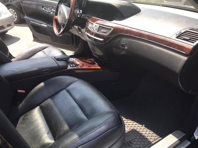 $17500 : Used 2010 S-Class 4dr Sdn S55 image 7