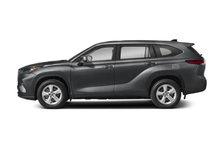 $31546 : Toyota Highlander 2023 L 4dr image 2