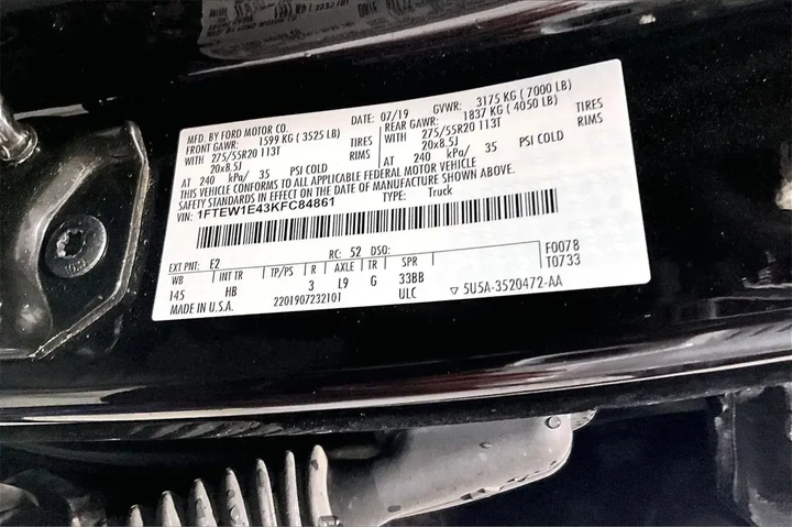 $25092 : Ford F-150 2019 4x4 Lariat 4 image 8