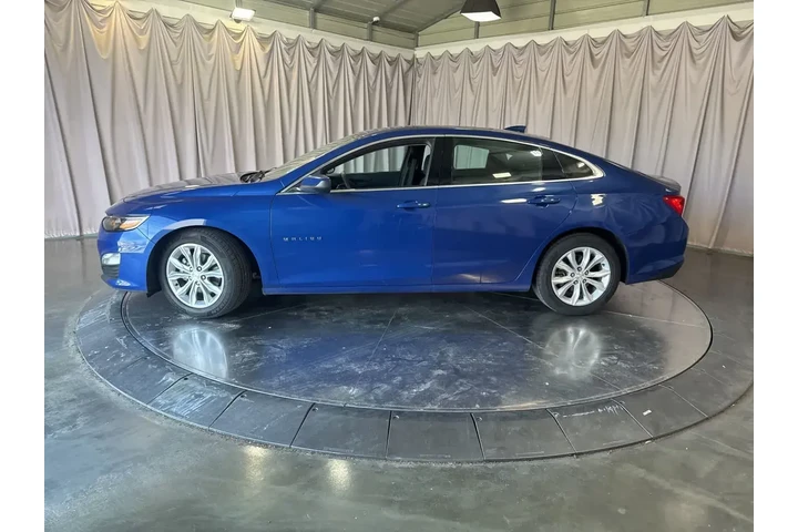 $16799 : Chevrolet Malibu 2023 LT 4dr image 6