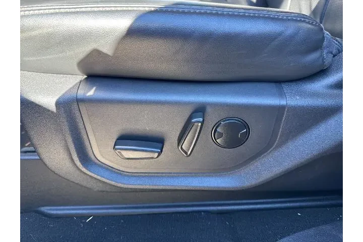 $38229 : Ford Expedition MAX 2024 4x2 image 6