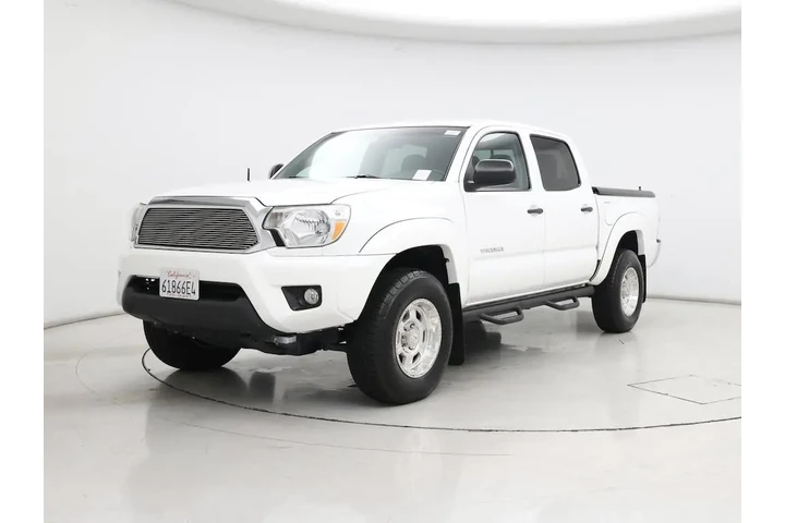 $22998 : Toyota Tacoma 2015 4x2 PreRu image 4