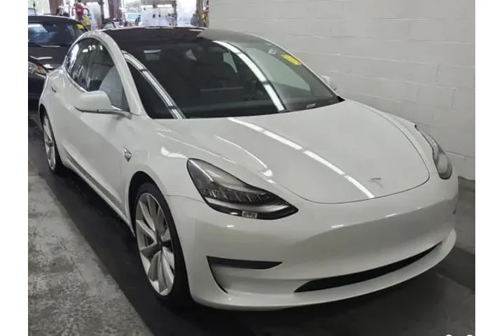 $20950 : Tesla Model 3 2019 AWD Perfo image 1