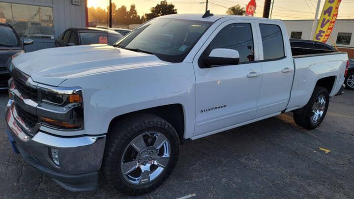 $25995 : 2018 Silverado 1500 LT image 6