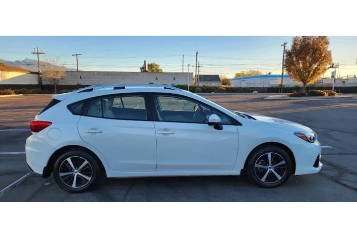 $17500 : 2023 Impreza Premium image 10