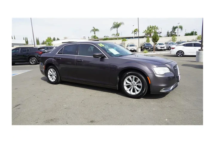 2015 300 Limited image 4