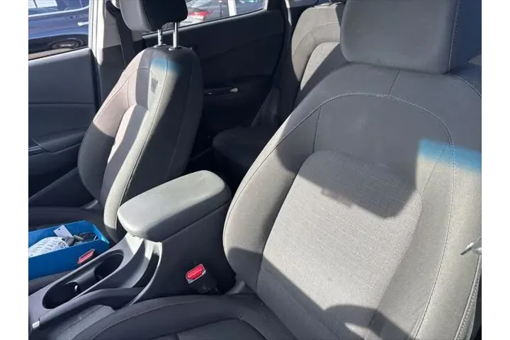 $18499 : Hyundai KONA 2023 SEL 4dr Cr image 6