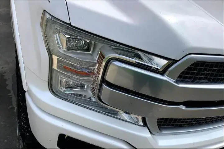 $25250 : Ford F-150 2019 4x4 Platinum image 9