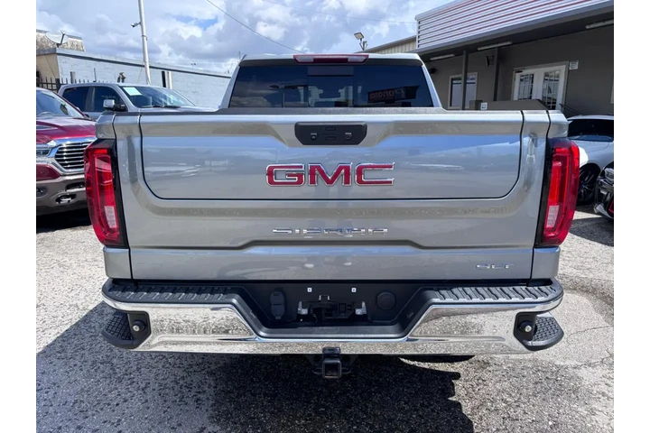 2023 GMC Sierra 1500 4WD Crew image 5