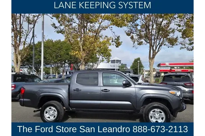 $29900 : Toyota Tacoma 2019 4x4 TRD P image 9