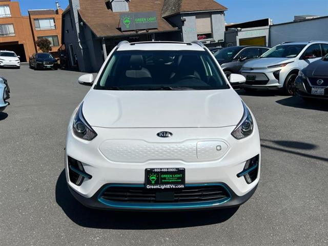 $20900 : Used 2020 Niro EV EX Premium image 2