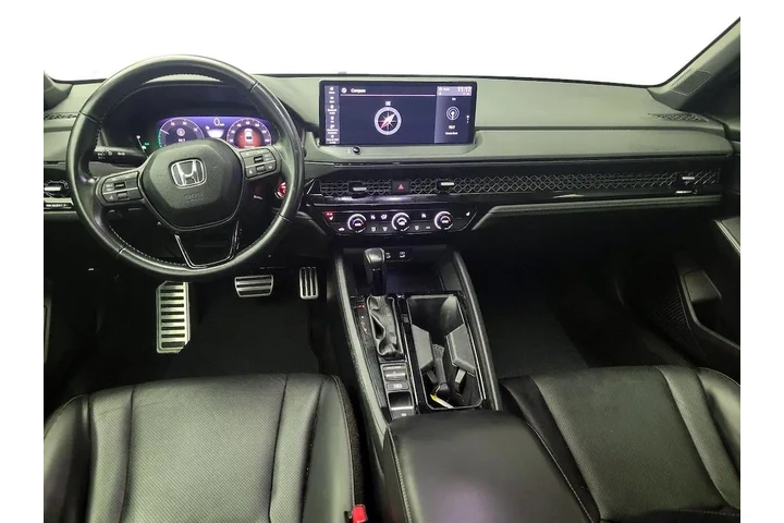 $29998 : Honda Accord Hybrid 2023 Spo image 9