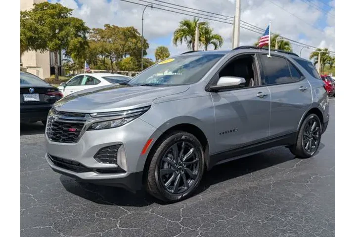 $23000 : Chevrolet Equinox 2023 RS 4d image 3