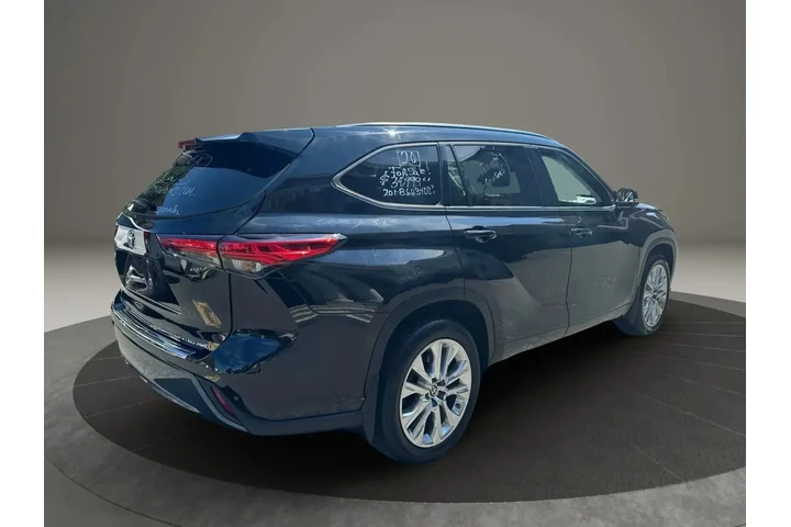 $33995 : 2020 TOYOTA HIGHLANDER image 8