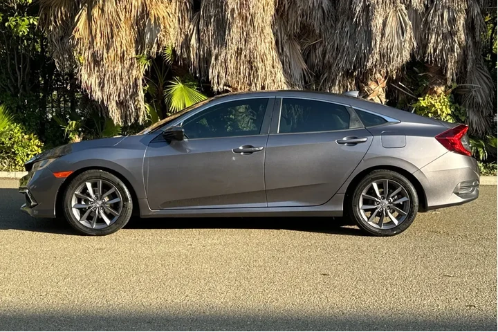 Honda Civic 2020 EX 4dr Seda image 6