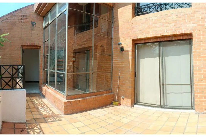 VENDO APTO DUPLEX B/INGENIO image 10