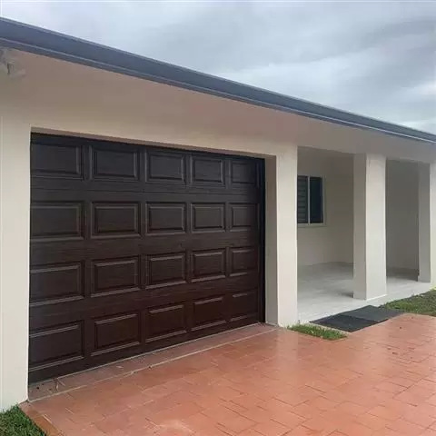 305 Paint Pros image 3