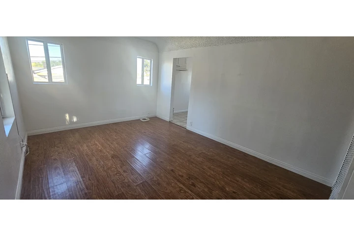 $1695 : 1BR1BA en alquiler image 3
