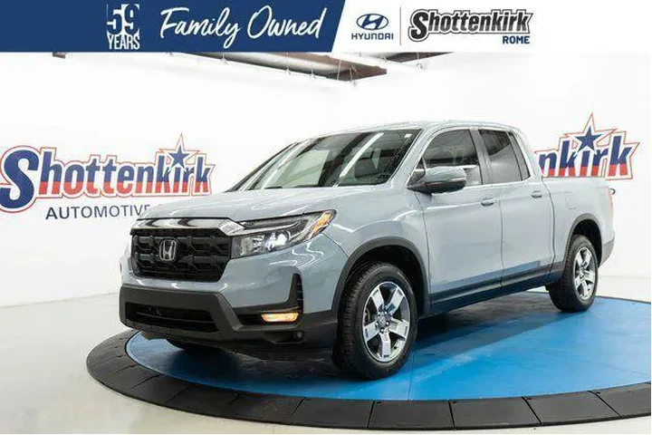 $33818 : Honda Ridgeline 2024 AWD RTL image 1