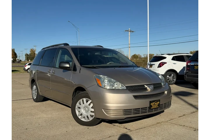 $6999 : 2005 Sienna LE - 7 Passenger image 7
