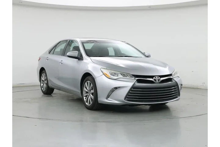 $17998 : Toyota Camry 2016 XLE V6 4dr image 1
