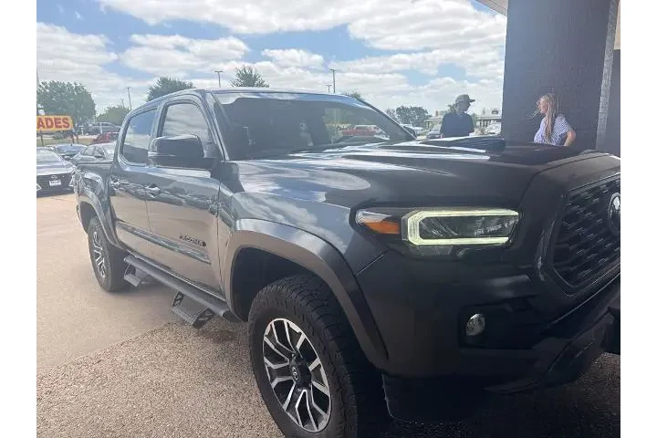 $32945 : Toyota Tacoma 2022 4x2 TRD O image 7