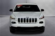 $15649 : 2017 Cherokee Sport thumbnail