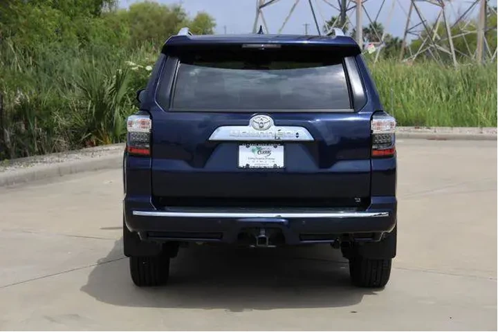 $35676 : Toyota 4Runner 2019 4x4 SR5 image 7