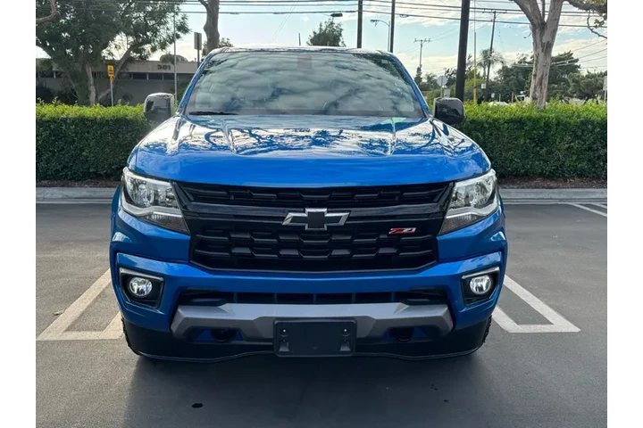 2022 Colorado 4WD Crew Cab Z71 image 8