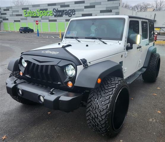 $21000 : Se vende Jeep Wrangle Unlimite image 6
