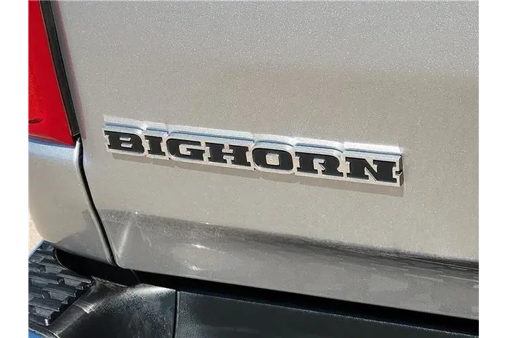 $39995 : Ram 1500 2025 4x4 Big Horn 4 image 9