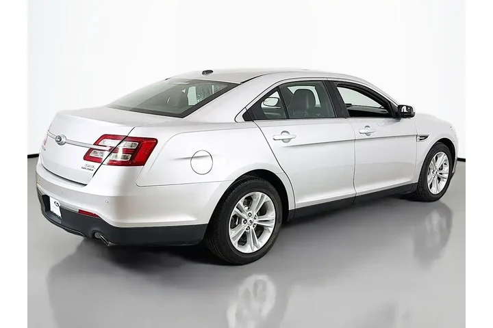 $11149 : Ford Taurus 2017 SEL 4dr Sed image 9