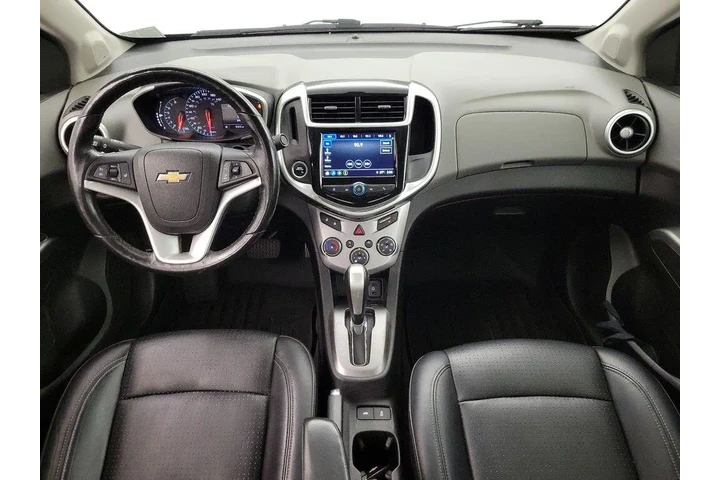 $12998 : Chevrolet Sonic 2018 Premier image 9