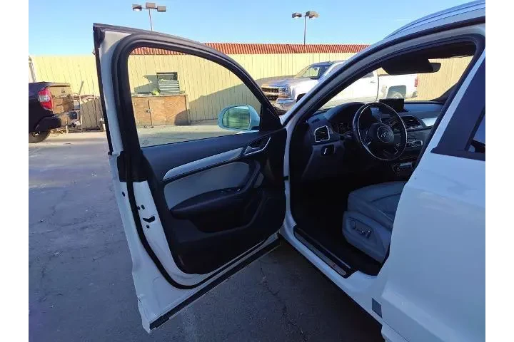 $15814 : Audi Q3 2018 2.0T Premium 4d image 6