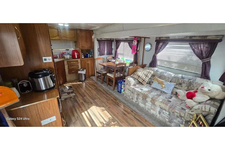 $1100 : Apartment for rent image 1