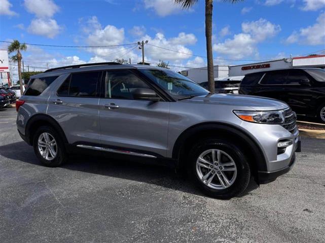 $14100 : Ford Explorer XLT 2017 image 7